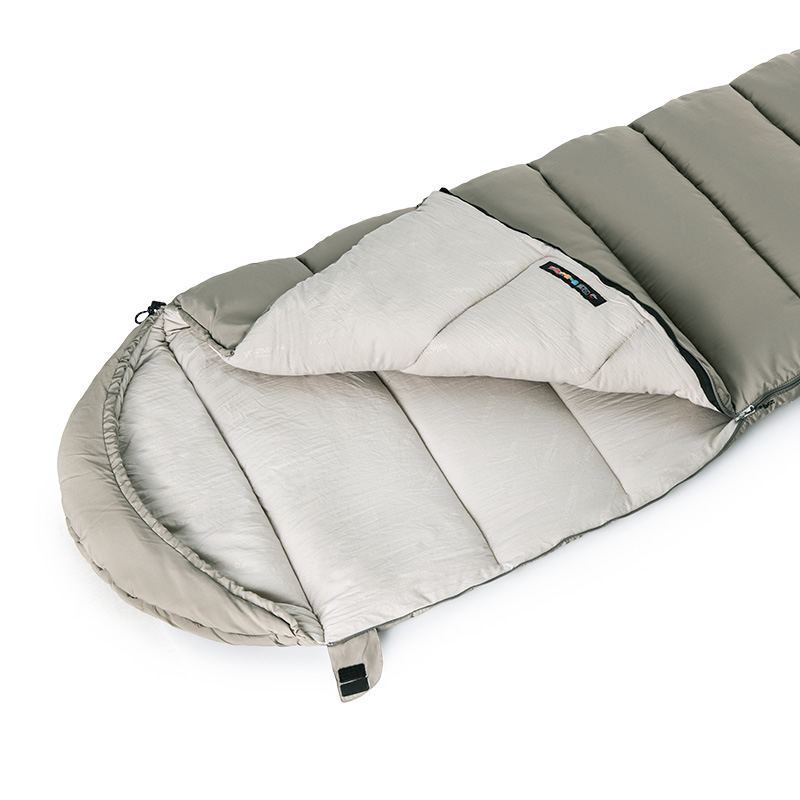 Naturehike prateľný spacák M400 s kapucňou 1860g - svetlo zelený