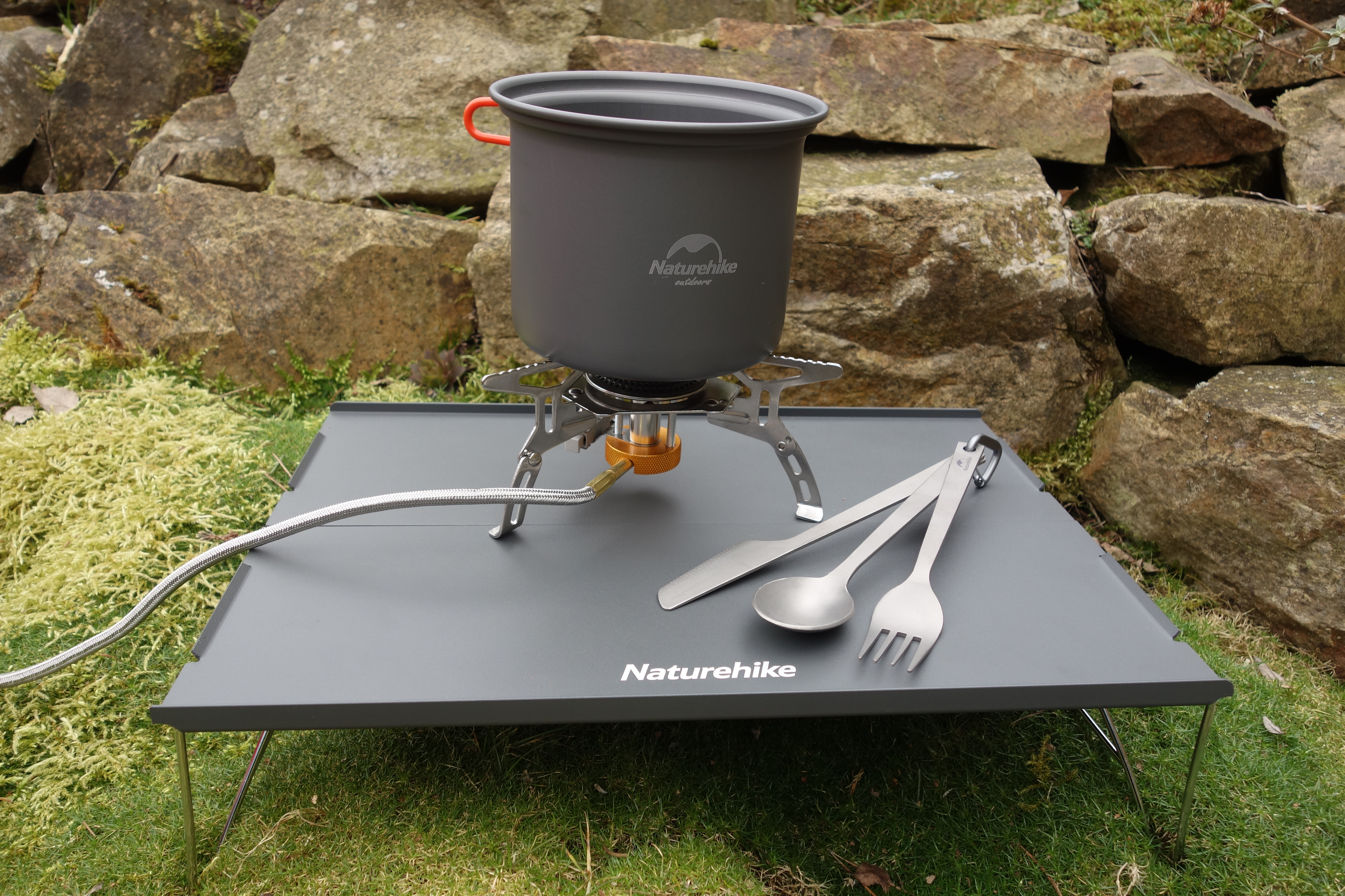 Naturehike ultralight skladací stolík MINI 460g - šedý
