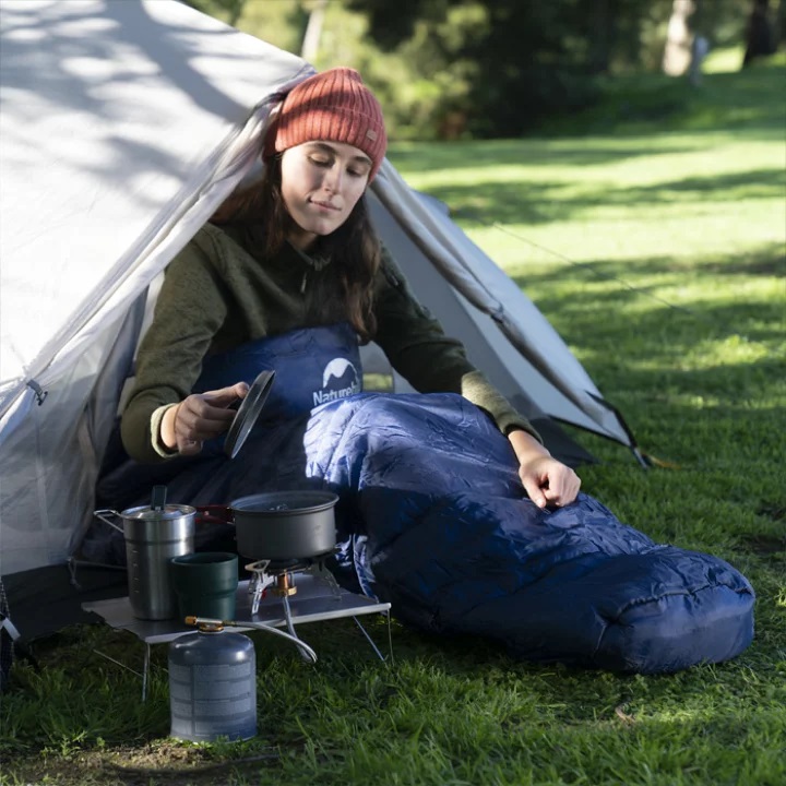 Naturehike spací vak MJ600 2,14 kg - Navy
