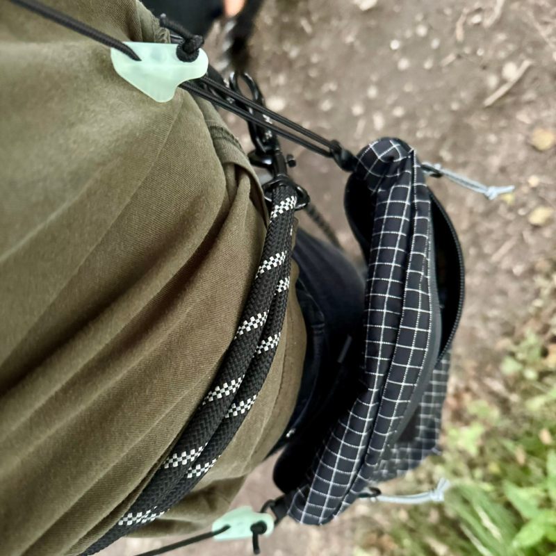 Naturehike taška cez rameno Mia 3l 84g - čierna