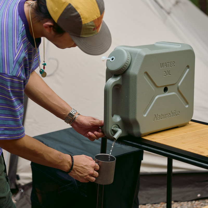 Naturehike kanister na vodu C18 20l 1220g - zelený