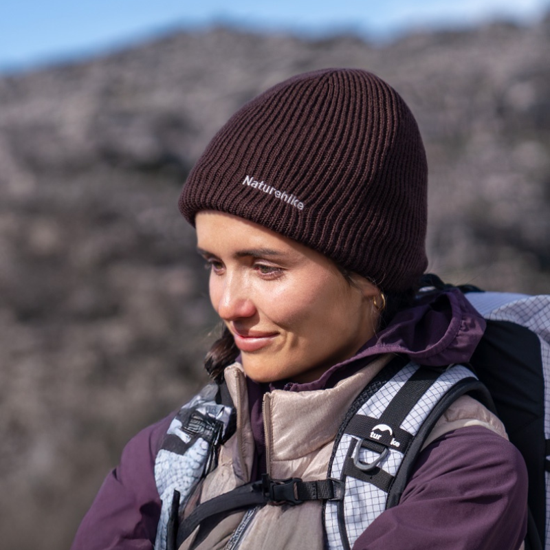 Naturehike zimná outdoorová pletená čiapka s PU vrstvou 97g - tmavo modrá